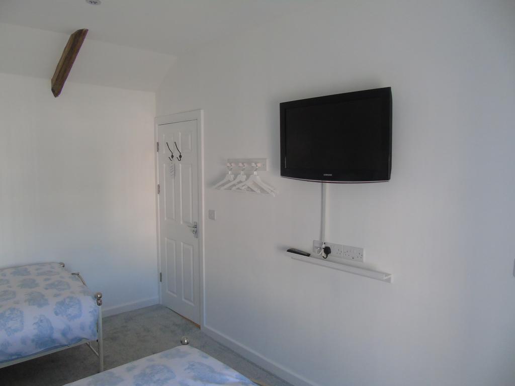 The Pembrey Country Inn מראה חיצוני תמונה
