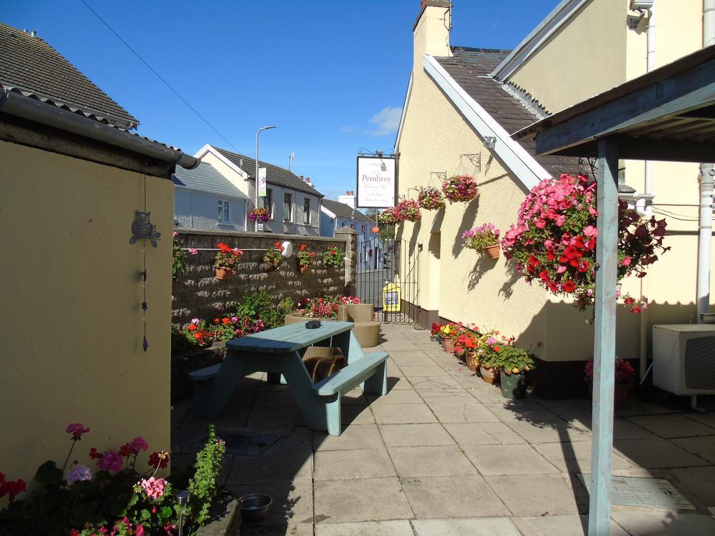 The Pembrey Country Inn מראה חיצוני תמונה