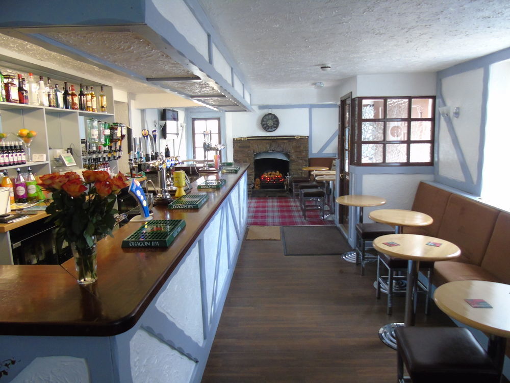 The Pembrey Country Inn מראה חיצוני תמונה