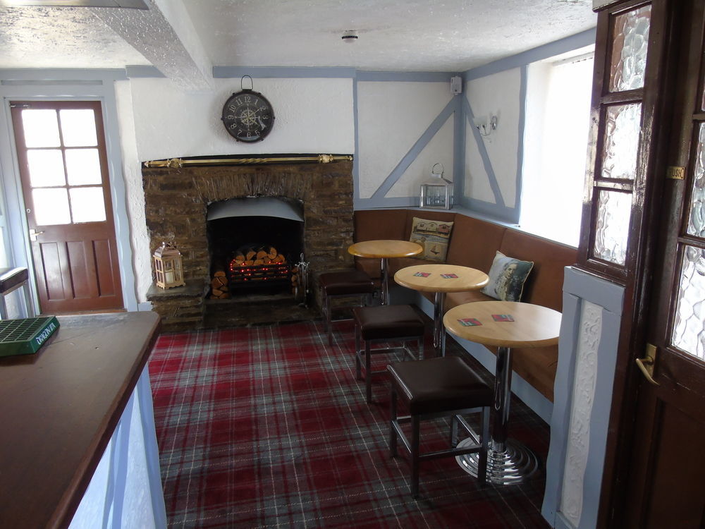 The Pembrey Country Inn מראה חיצוני תמונה